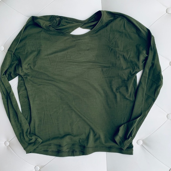 Lululemon Athletica long sleeve top open back - Picture 6 of 9